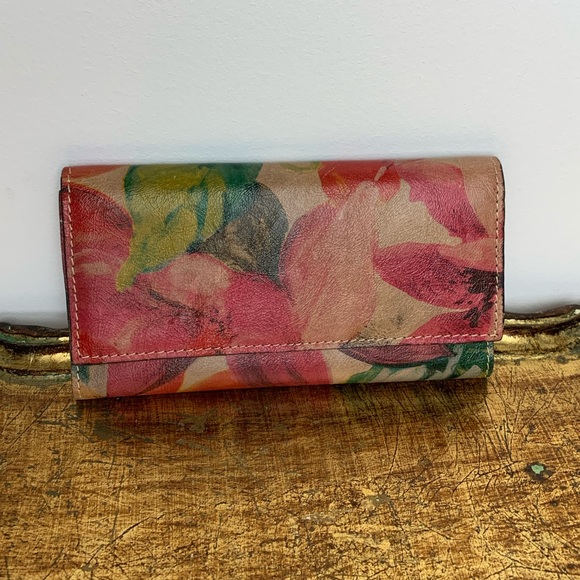 Patricia Nash flower wallet - Picture 3 of 7